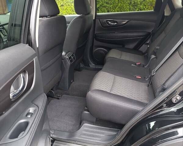 Чорний Ніссан Rogue, об'ємом двигуна 2.49 л та пробігом 68 тис. км за 17700 $, фото 48 на Automoto.ua