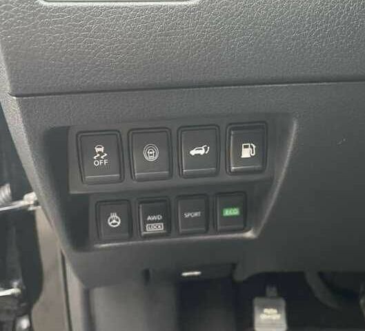 Чорний Ніссан Rogue, об'ємом двигуна 2.5 л та пробігом 122 тис. км за 11500 $, фото 8 на Automoto.ua