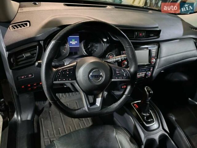 Черный Ниссан Rogue, объемом двигателя 2.49 л и пробегом 59 тыс. км за 17999 $, фото 10 на Automoto.ua