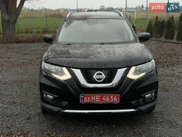 Черный Ниссан Rogue, объемом двигателя 2.5 л и пробегом 171 тыс. км за 12800 $, фото 2 на Automoto.ua