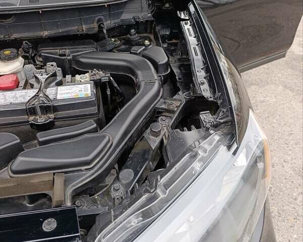 Чорний Ніссан Rogue, об'ємом двигуна 2.49 л та пробігом 68 тис. км за 17700 $, фото 73 на Automoto.ua