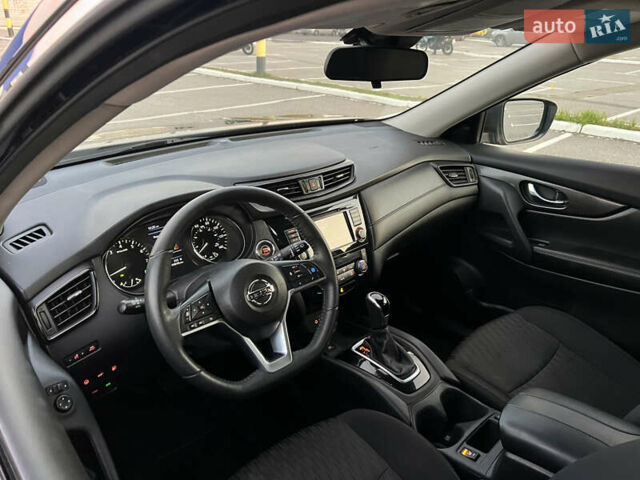 Черный Ниссан Rogue, объемом двигателя 2.49 л и пробегом 79 тыс. км за 18500 $, фото 18 на Automoto.ua