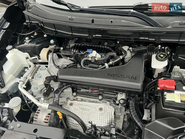 Черный Ниссан Rogue, объемом двигателя 2.5 л и пробегом 92 тыс. км за 16200 $, фото 44 на Automoto.ua
