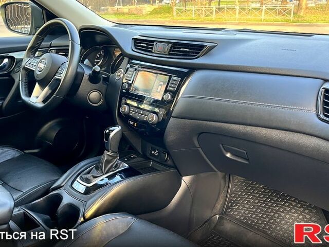Черный Ниссан Rogue, объемом двигателя 2.5 л и пробегом 96 тыс. км за 16800 $, фото 10 на Automoto.ua