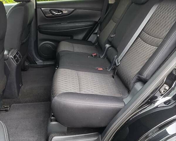 Чорний Ніссан Rogue, об'ємом двигуна 2.49 л та пробігом 68 тис. км за 17700 $, фото 49 на Automoto.ua