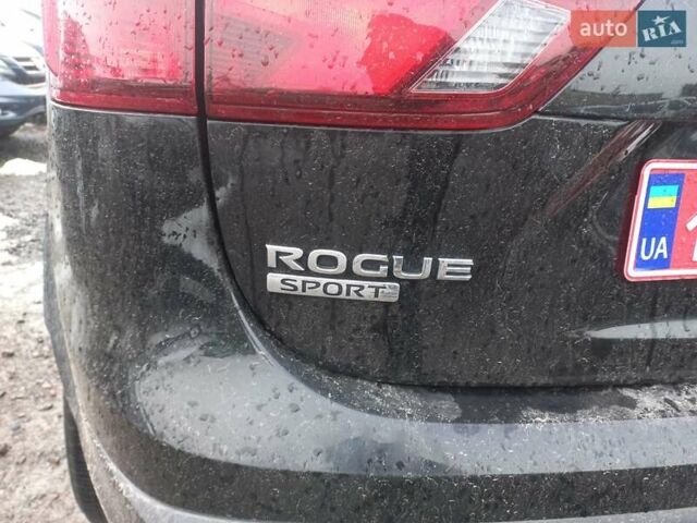 Черный Ниссан Rogue, объемом двигателя 2 л и пробегом 150 тыс. км за 12500 $, фото 11 на Automoto.ua