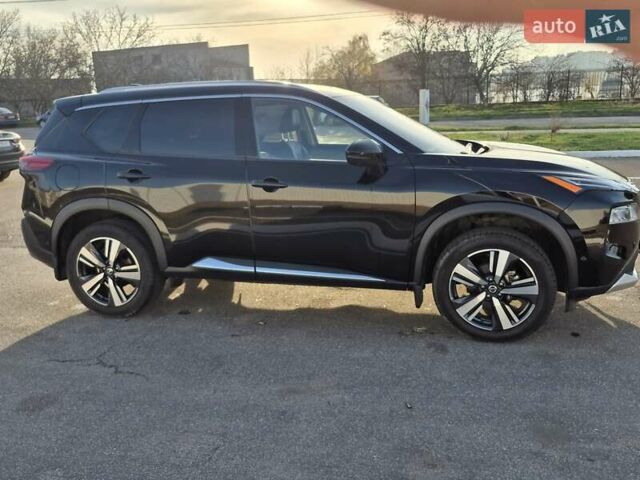 Чорний Ніссан Rogue, об'ємом двигуна 2.49 л та пробігом 97 тис. км за 26300 $, фото 1 на Automoto.ua