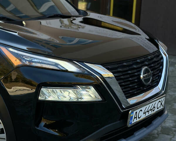 Ниссан Rogue 2020 в Горохов на Automoto.ua Черный Ниссан Rogue, объемом двигателя 2.5 л и пробегом 680 тыс. км за 22000 $, фото 4 на Automoto.ua