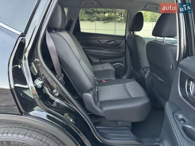 Черный Ниссан Rogue, объемом двигателя 2.5 л и пробегом 188 тыс. км за 15999 $, фото 41 на Automoto.ua