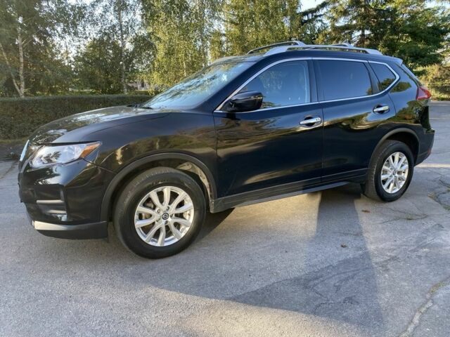 Черный Ниссан Rogue, объемом двигателя 2.5 л и пробегом 184 тыс. км за 12999 $, фото 1 на Automoto.ua