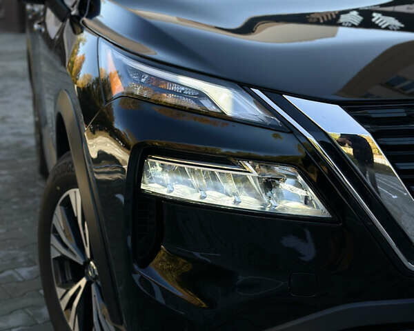 Ниссан Rogue 2020 в Горохов на Automoto.ua Черный Ниссан Rogue, объемом двигателя 2.5 л и пробегом 680 тыс. км за 22000 $, фото 3 на Automoto.ua