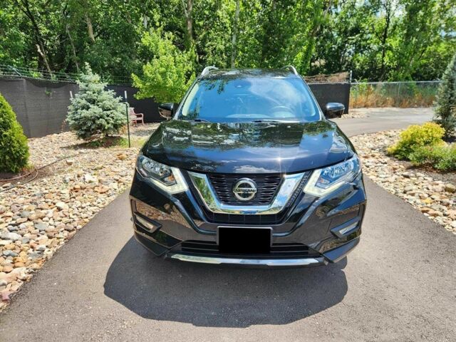 Чорний Ніссан Rogue, об'ємом двигуна 2.5 л та пробігом 44 тис. км за 12900 $, фото 1 на Automoto.ua