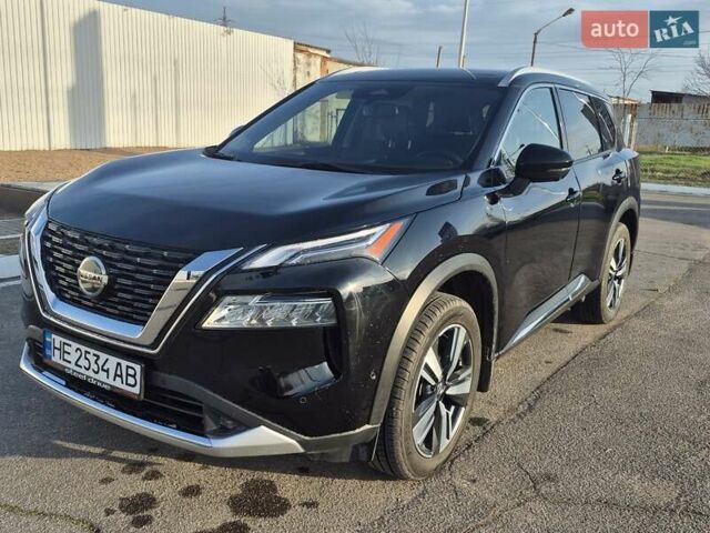 Чорний Ніссан Rogue, об'ємом двигуна 2.49 л та пробігом 97 тис. км за 26300 $, фото 3 на Automoto.ua