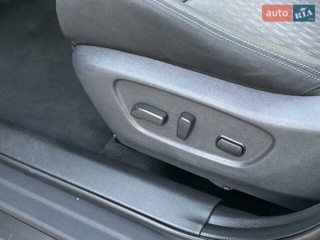 Чорний Ніссан Rogue, об'ємом двигуна 2.5 л та пробігом 188 тис. км за 15999 $, фото 33 на Automoto.ua