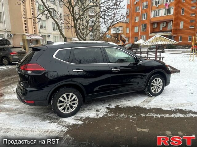 Черный Ниссан Rogue, объемом двигателя 2.5 л и пробегом 90 тыс. км за 17900 $, фото 1 на Automoto.ua