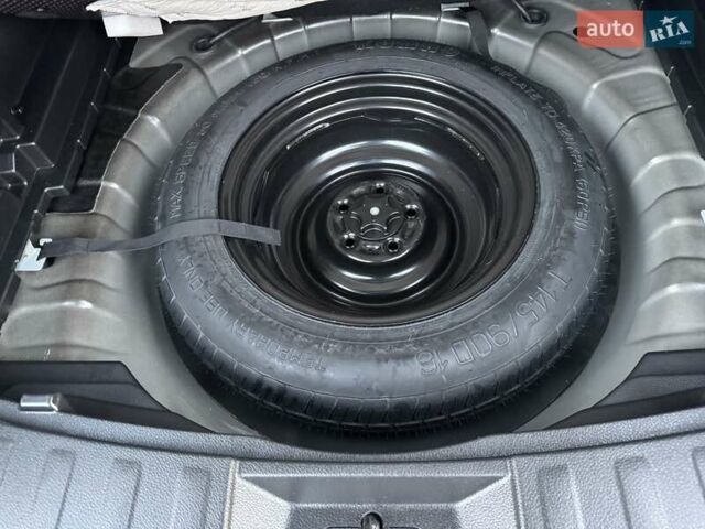 Чорний Ніссан Rogue, об'ємом двигуна 2.5 л та пробігом 188 тис. км за 15999 $, фото 73 на Automoto.ua