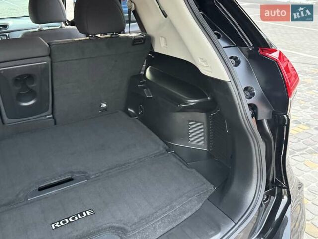 Чорний Ніссан Rogue, об'ємом двигуна 2.5 л та пробігом 188 тис. км за 15999 $, фото 70 на Automoto.ua