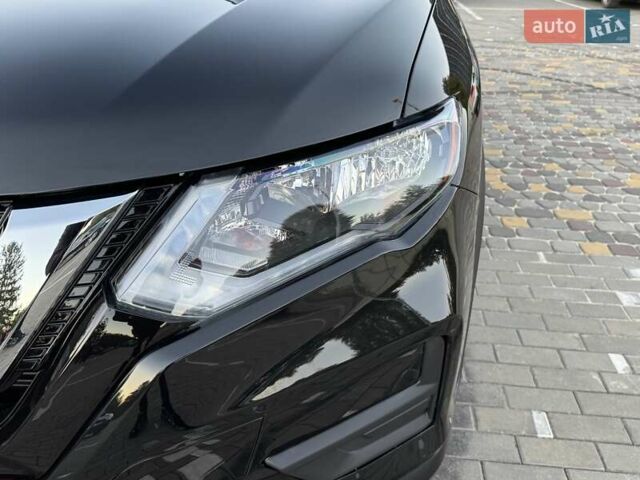 Чорний Ніссан Rogue, об'ємом двигуна 2.5 л та пробігом 188 тис. км за 15999 $, фото 49 на Automoto.ua