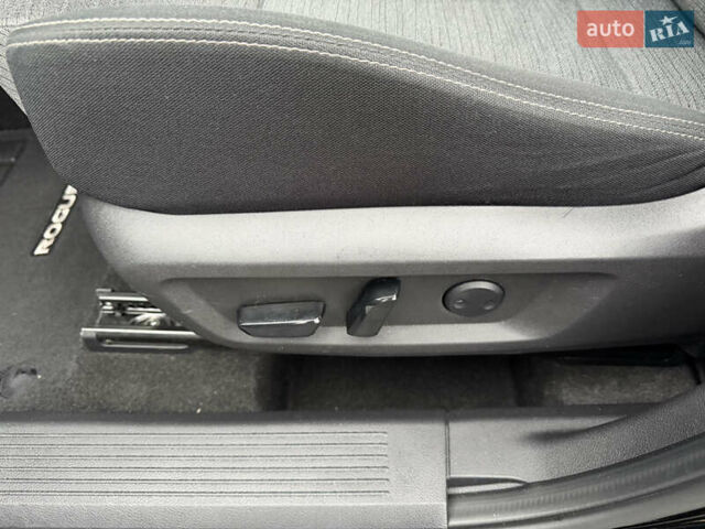 Черный Ниссан Rogue, объемом двигателя 2.49 л и пробегом 81 тыс. км за 19900 $, фото 16 на Automoto.ua