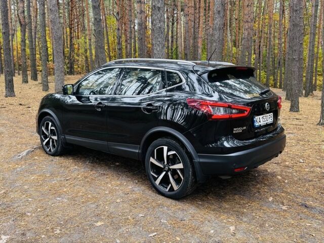 Черный Ниссан Rogue, объемом двигателя 2 л и пробегом 89 тыс. км за 18800 $, фото 2 на Automoto.ua