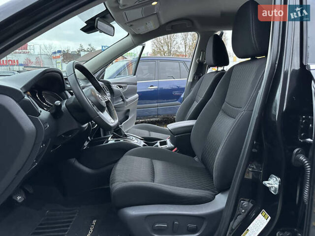 Черный Ниссан Rogue, объемом двигателя 2.49 л и пробегом 139 тыс. км за 17900 $, фото 10 на Automoto.ua