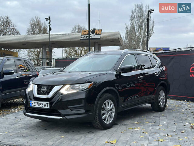 Черный Ниссан Rogue, объемом двигателя 2.49 л и пробегом 139 тыс. км за 17900 $, фото 4 на Automoto.ua