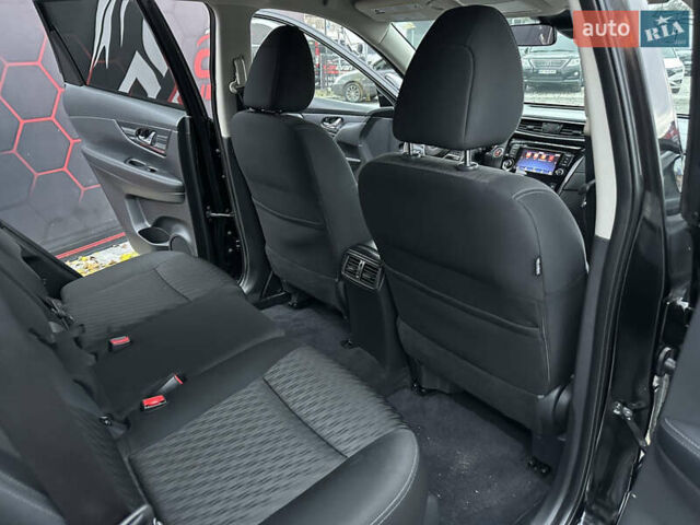 Черный Ниссан Rogue, объемом двигателя 2.49 л и пробегом 139 тыс. км за 17900 $, фото 23 на Automoto.ua