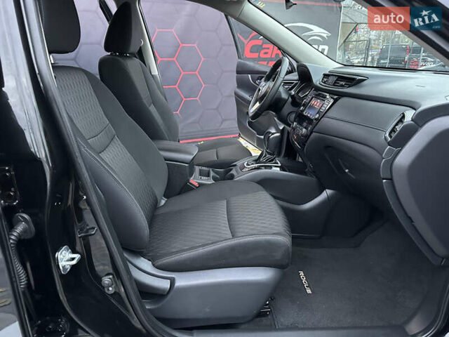 Черный Ниссан Rogue, объемом двигателя 2.49 л и пробегом 139 тыс. км за 17900 $, фото 24 на Automoto.ua
