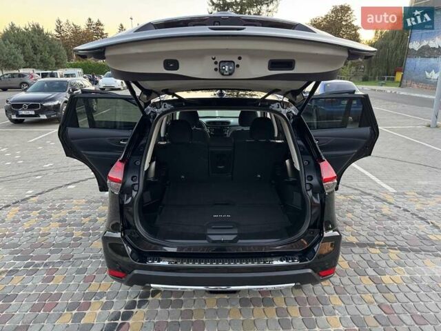 Черный Ниссан Rogue, объемом двигателя 2.5 л и пробегом 188 тыс. км за 15999 $, фото 68 на Automoto.ua