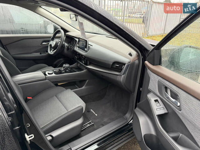 Черный Ниссан Rogue, объемом двигателя 2.49 л и пробегом 81 тыс. км за 19900 $, фото 34 на Automoto.ua