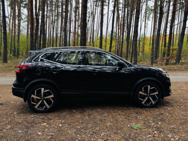 Черный Ниссан Rogue, объемом двигателя 2 л и пробегом 89 тыс. км за 18800 $, фото 3 на Automoto.ua