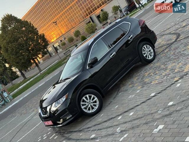 Чорний Ніссан Rogue, об'ємом двигуна 2.5 л та пробігом 188 тис. км за 15999 $, фото 2 на Automoto.ua
