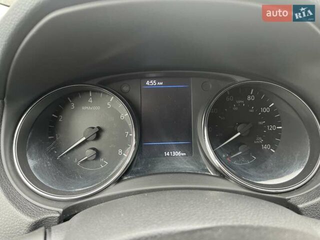 Чорний Ніссан Rogue, об'ємом двигуна 2.49 л та пробігом 141 тис. км за 14400 $, фото 10 на Automoto.ua