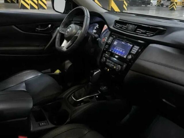 Ніссан Rogue 2020 у Києві на Automoto.ua Чорний Ніссан Rogue, об'ємом двигуна 2.5 л та пробігом 70 тис. км за 13500 $, фото 5 на Automoto.ua