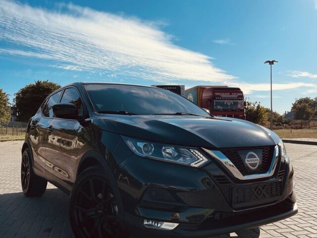 Черный Ниссан Rogue, объемом двигателя 2 л и пробегом 72 тыс. км за 15199 $, фото 1 на Automoto.ua