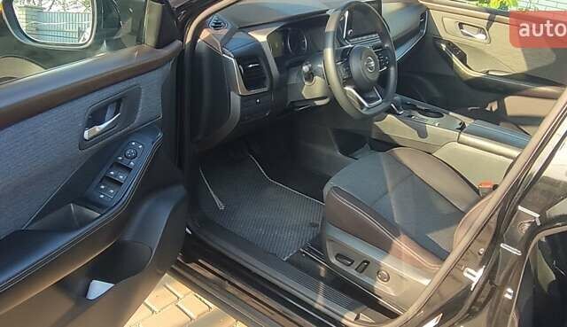 Черный Ниссан Rogue, объемом двигателя 2.49 л и пробегом 162 тыс. км за 22000 $, фото 13 на Automoto.ua