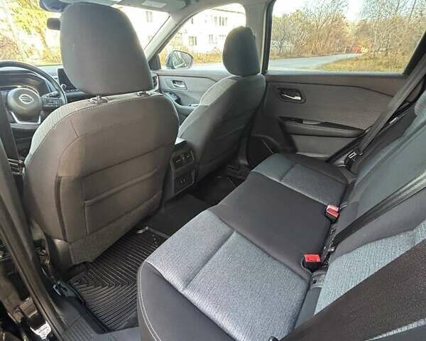 Чорний Ніссан Rogue, об'ємом двигуна 2.5 л та пробігом 65 тис. км за 20999 $, фото 8 на Automoto.ua