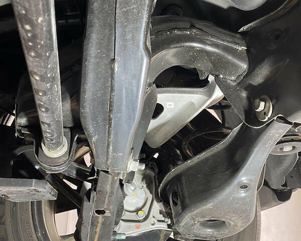 Черный Ниссан Rogue, объемом двигателя 2.49 л и пробегом 35 тыс. км за 25000 $, фото 2 на Automoto.ua