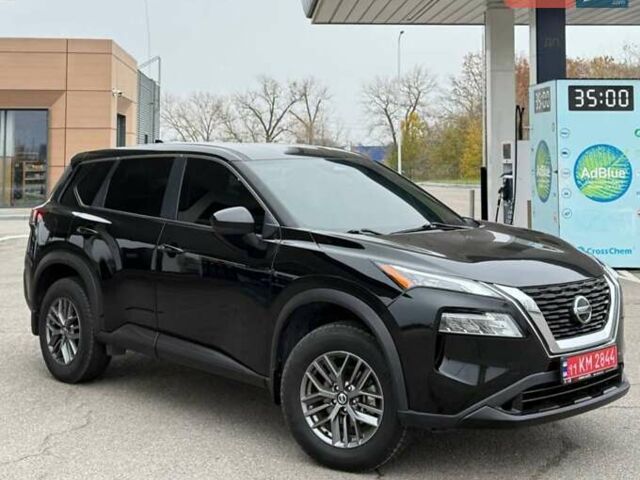 Черный Ниссан Rogue, объемом двигателя 2.5 л и пробегом 136 тыс. км за 20500 $, фото 3 на Automoto.ua