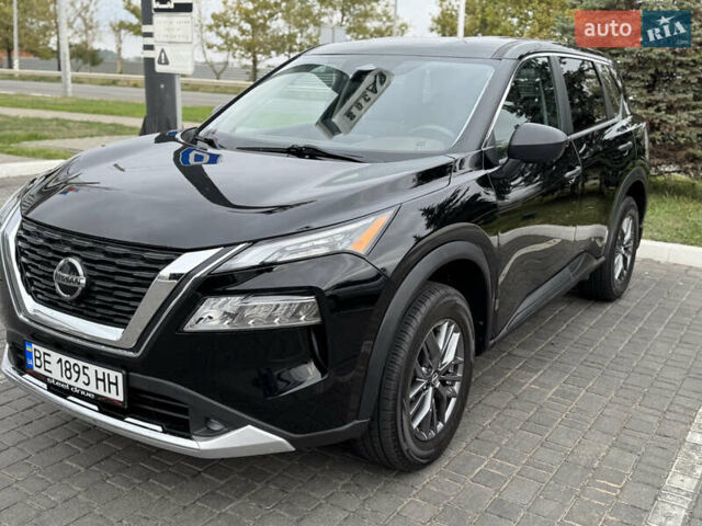 Чорний Ніссан Rogue, об'ємом двигуна 2.49 л та пробігом 138 тис. км за 18999 $, фото 1 на Automoto.ua