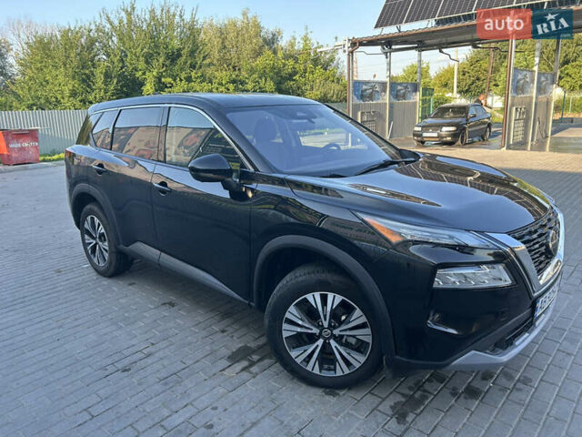 Черный Ниссан Rogue, объемом двигателя 2.49 л и пробегом 107 тыс. км за 21500 $, фото 7 на Automoto.ua