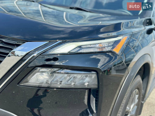 Чорний Ніссан Rogue, об'ємом двигуна 2.5 л та пробігом 112 тис. км за 20490 $, фото 6 на Automoto.ua
