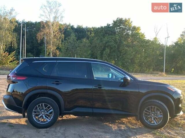 Чорний Ніссан Rogue, об'ємом двигуна 2.49 л та пробігом 80 тис. км за 18900 $, фото 12 на Automoto.ua