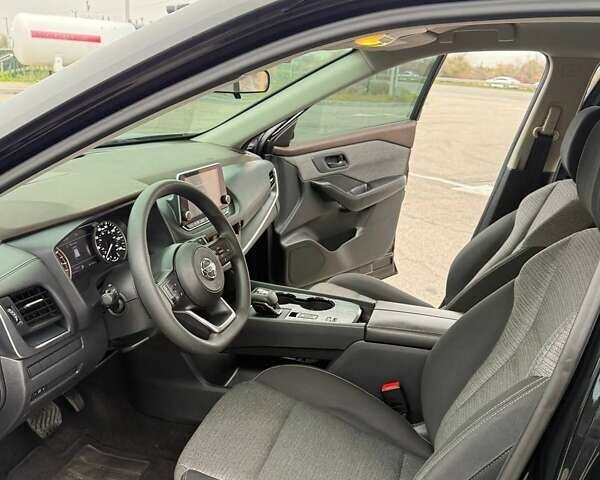 Черный Ниссан Rogue, объемом двигателя 2.5 л и пробегом 136 тыс. км за 20500 $, фото 16 на Automoto.ua