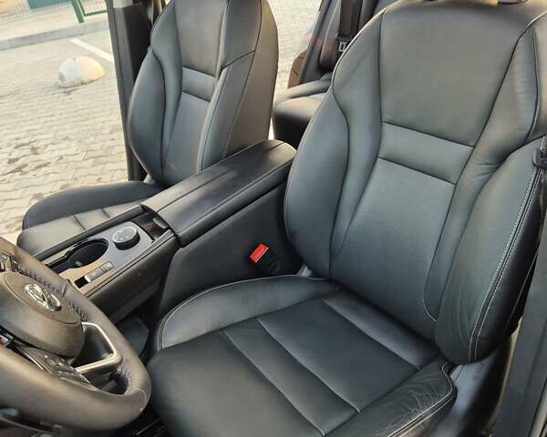 Черный Ниссан Rogue, объемом двигателя 2.49 л и пробегом 157 тыс. км за 19700 $, фото 8 на Automoto.ua