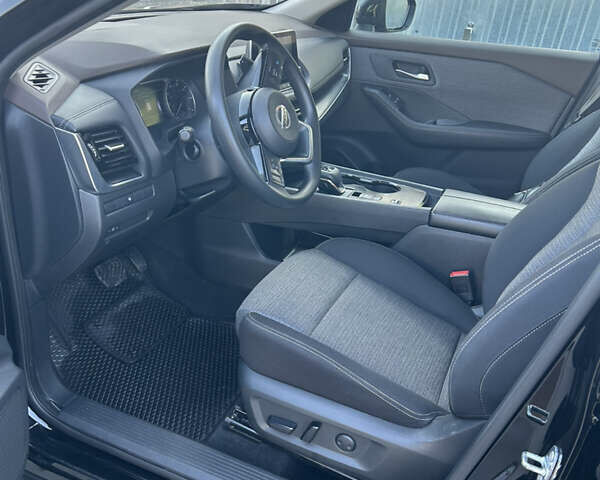 Черный Ниссан Rogue, объемом двигателя 2.49 л и пробегом 107 тыс. км за 21500 $, фото 9 на Automoto.ua