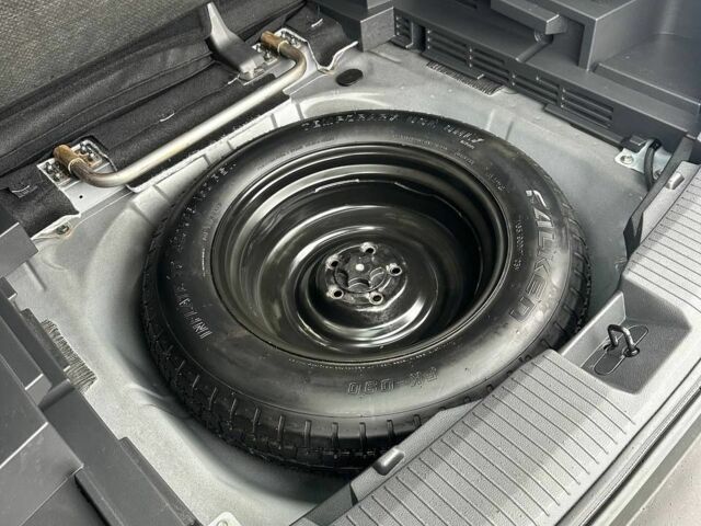 Черный Ниссан Rogue, объемом двигателя 2.5 л и пробегом 107 тыс. км за 19400 $, фото 9 на Automoto.ua