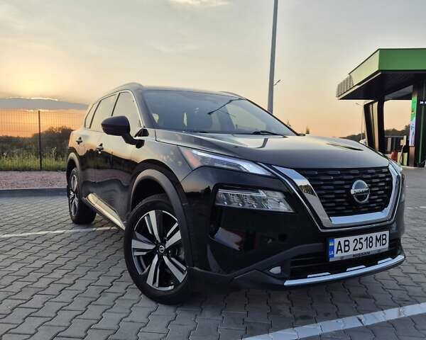 Черный Ниссан Rogue, объемом двигателя 2.49 л и пробегом 157 тыс. км за 19700 $, фото 6 на Automoto.ua