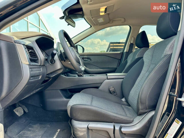 Чорний Ніссан Rogue, об'ємом двигуна 2.5 л та пробігом 112 тис. км за 20490 $, фото 31 на Automoto.ua