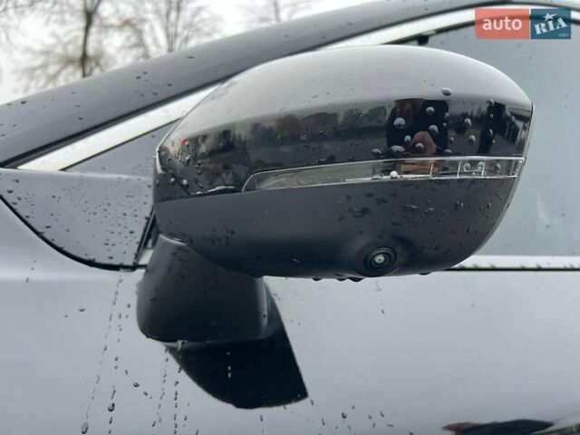 Черный Ниссан Rogue, объемом двигателя 2.49 л и пробегом 112 тыс. км за 20500 $, фото 12 на Automoto.ua